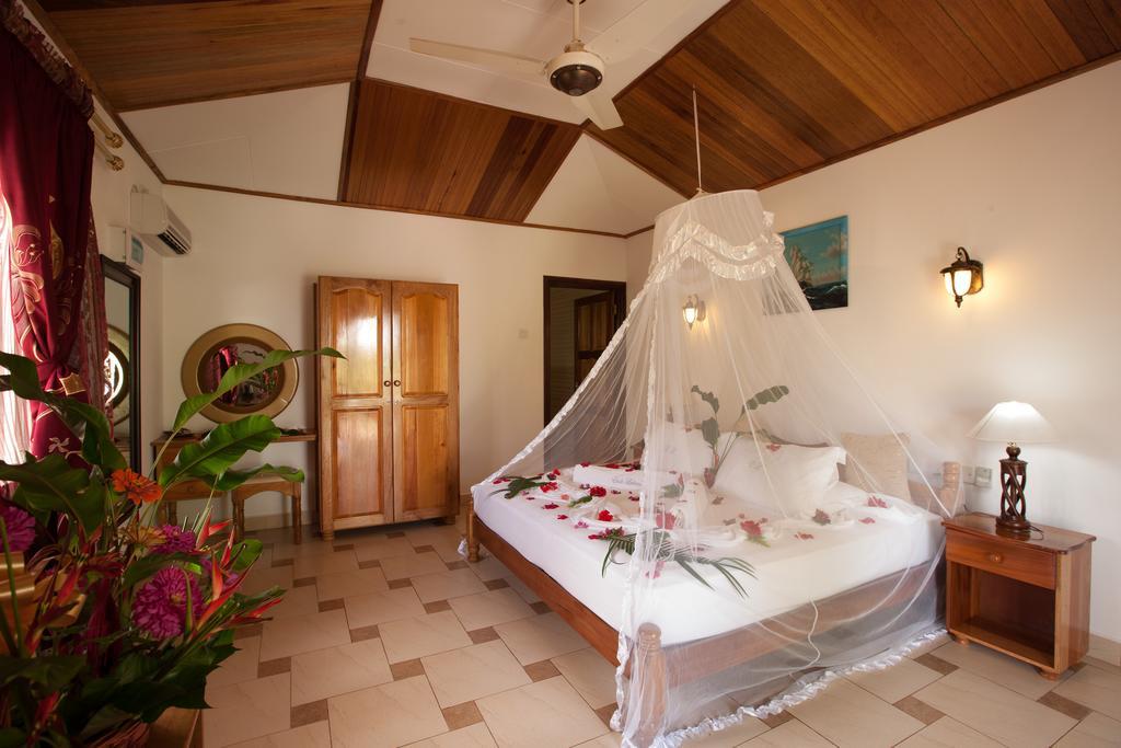 Etoile Labrine Guest House Диг Екстериор снимка